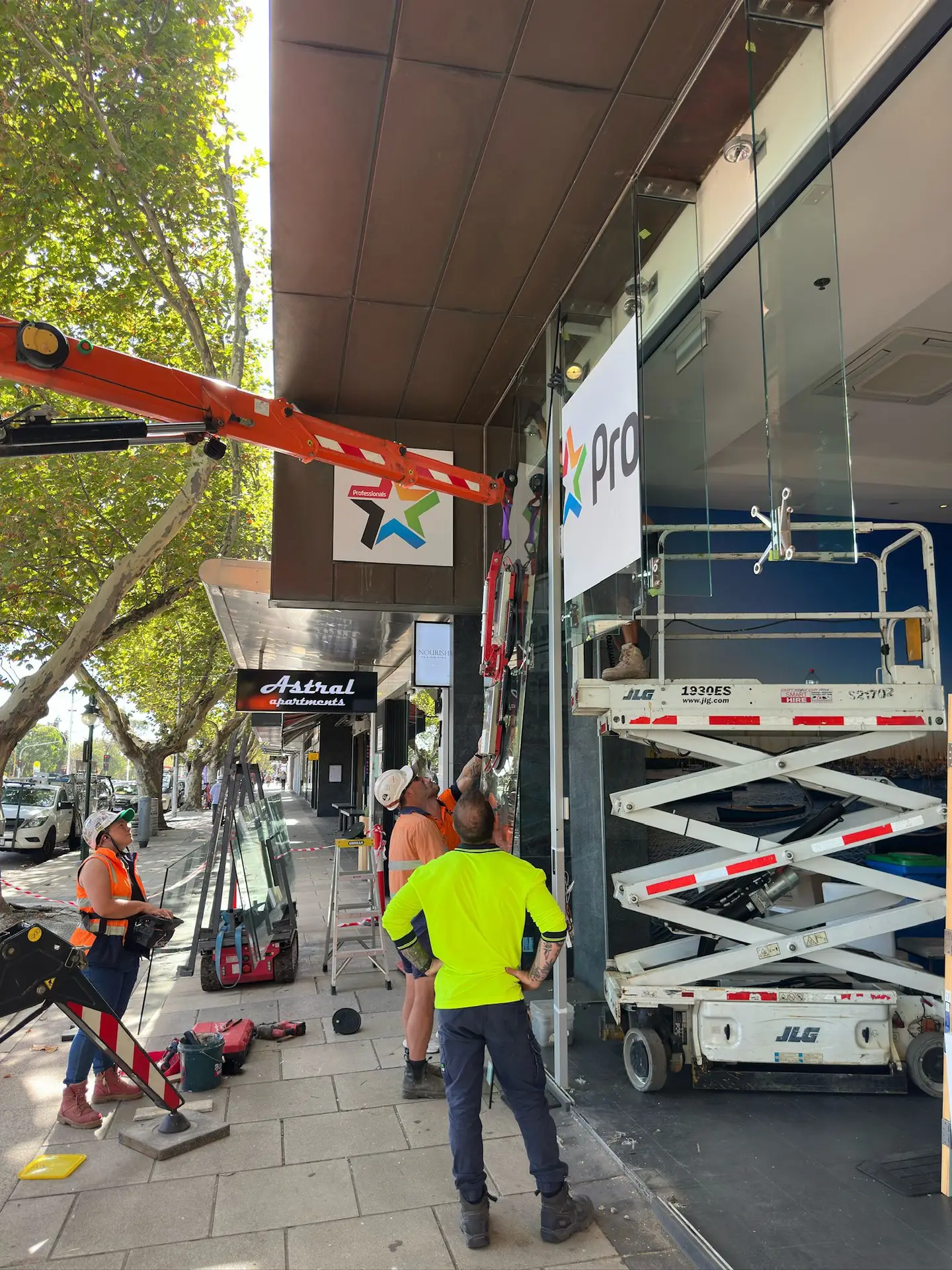 Custom aluminium shopfront glazing installed by Maison Glass & Aluminium, Cheltenham Melbourne