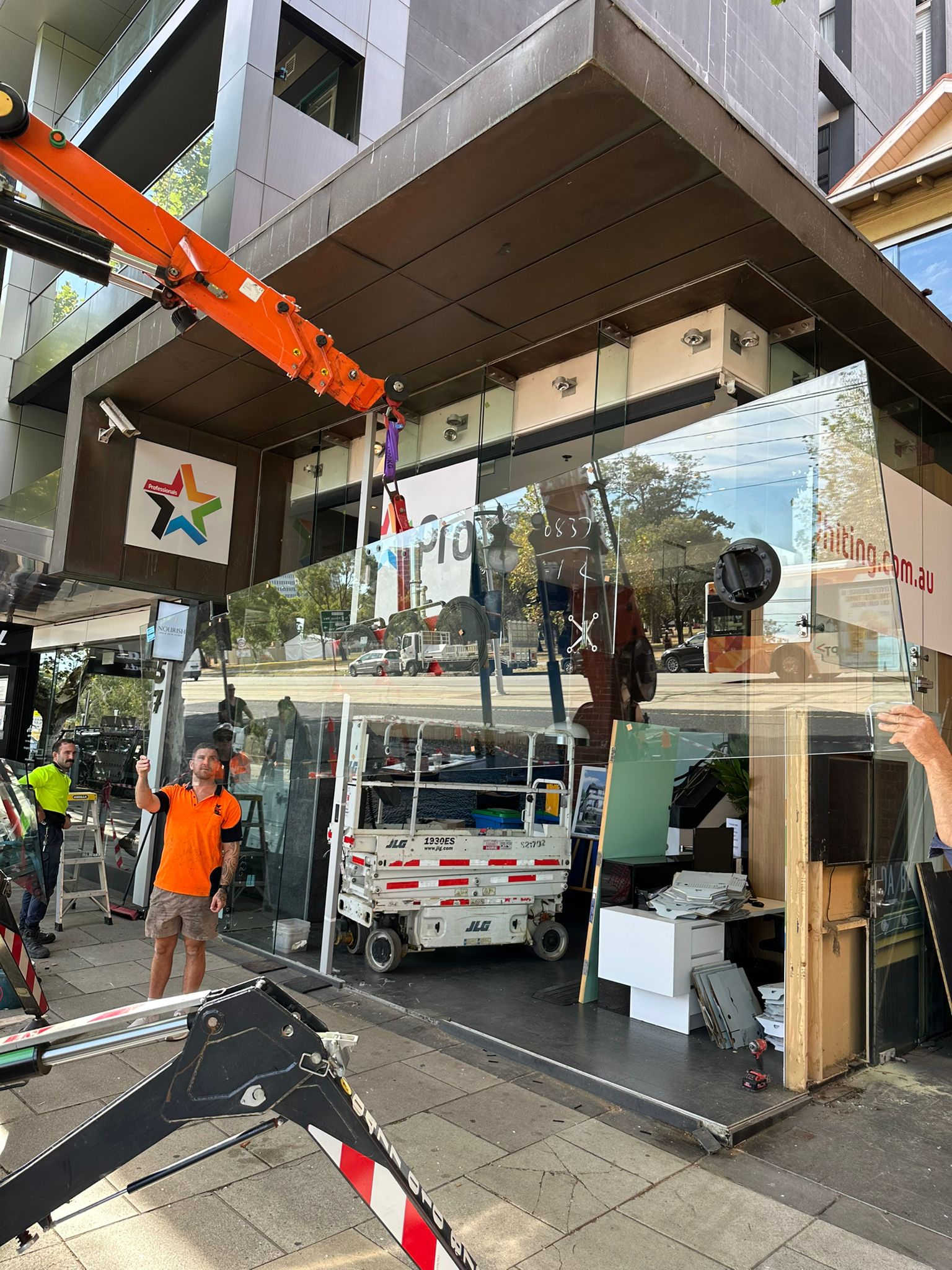 Custom aluminium shopfront glazing installed by Maison Glass & Aluminium, Cheltenham Melbourne
